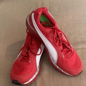 Men’s Puma shoes